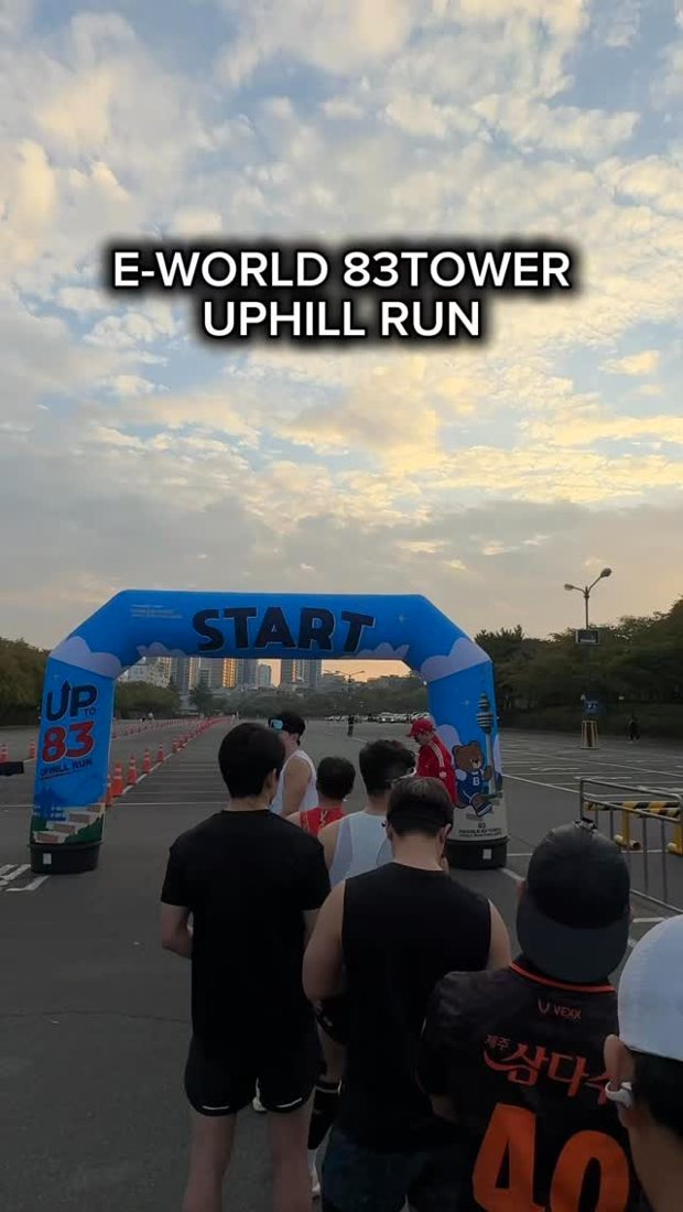 오늘은 기록보다 즐기는 대회. 영상도 찍으면서 여유롭게 완주🏃‍♂️